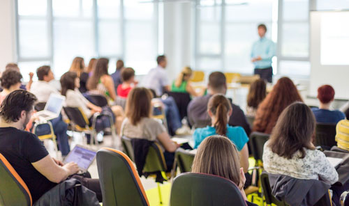 Fac ou école de commerce post-bac pour faire des études supérieures