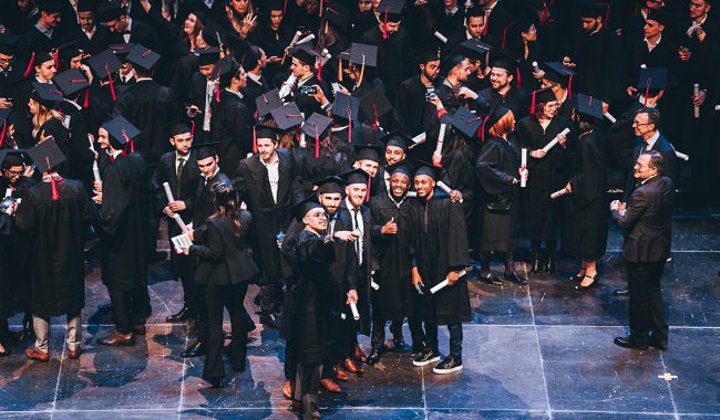 Combien gagne-t-on après une école de commerce ?
