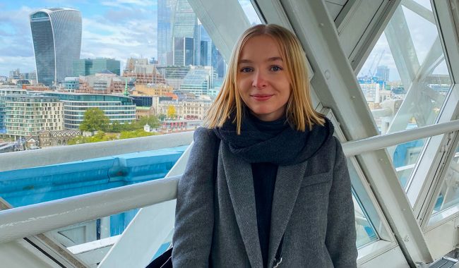 Eva, étudiante EMLV, en stage aux Pays-Bas