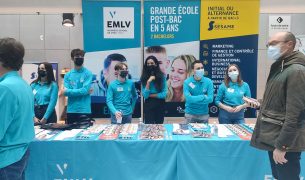 bachelor ecole commerce quelles accreditations france 305x180 - Accréditations et réseaux