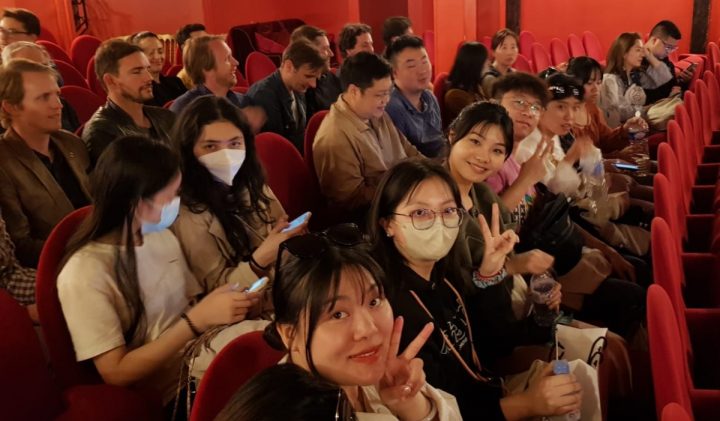 EMLV City U au theatre  720x421 - Summer School: EMLV welcomes students from the City University of Hong Kong to Paris