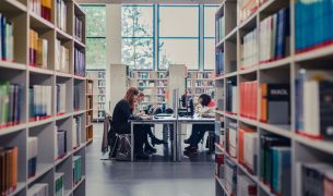 EMLV LUT University 305x180 - S'ouvrir au monde : l'international à l'EMLV