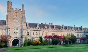 EMLV College Cork 305x180 - Double Diplômes Internationaux