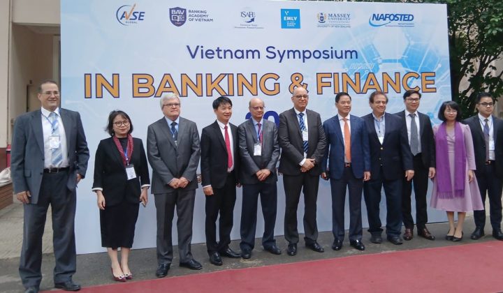 EMLV Vietnam Symposium in Banking and Finance 2025 2 720x420 - Vietnam Symposium in Banking and Finance 2025 : un temps d’échanges scientifiques soutenu par l’EMLV