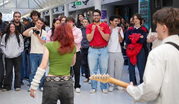Journée de l’égalité 2026 : ateliers immersifs, réalité virtuelle et table ronde sur le leadership féminin EMLV Journee de legalite 2026 musique 720x420 - Journée de l’égalité 2026 : ateliers immersifs, réalité virtuelle et table ronde sur le leadership féminin