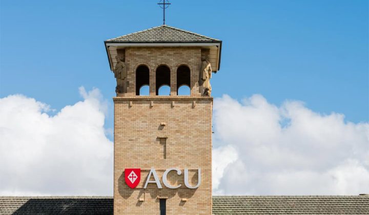 L'Australian Catholic University et l'EMLV ont signé un partenariat academique