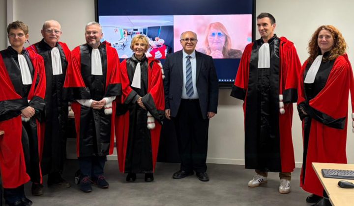 Directeur du MBA de l'EMLV, Fawaz Alhussan a obtenu son HDR avec un mémoire intitulé Strategic Perspectives on Global Business in a Transforming World: Institutions, Culture, Networks and Innovation