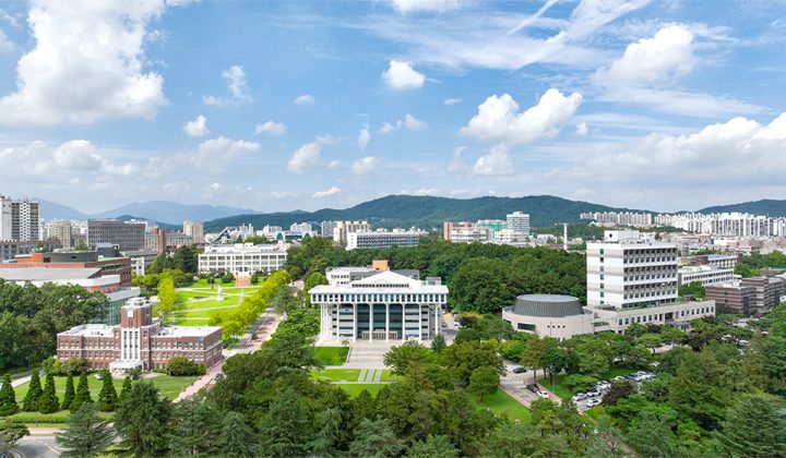 La devise de Chonnam National University repose sur trois termes : « vérité, créativité et service ».